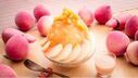【星野リゾート　磐梯山温泉ホテル】生の桃、果汁100％の桃ジュースを使った氷、桃の風味を活かしたシロップでとことん桃を味わい尽くす「果肉まるごと贅沢もも氷」｜期間：2024年7月6日～8月31日