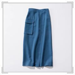 ブルーのロングタイトスカートで洗練コーデが簡単【おでかけベストフレンドvol.594】