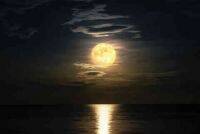 3月29日天秤座満月のエール「一歩踏み出して」