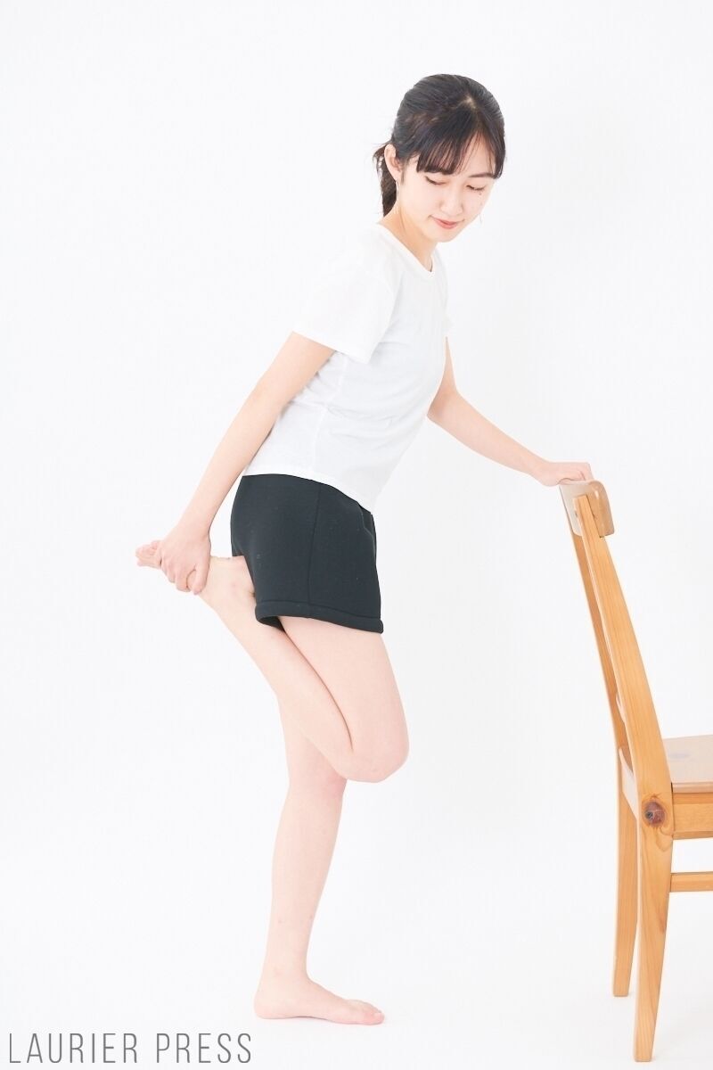 ミニスカートが似合う美脚に♡　脚のハリを改善する簡単おうちストレッチの2枚目の画像