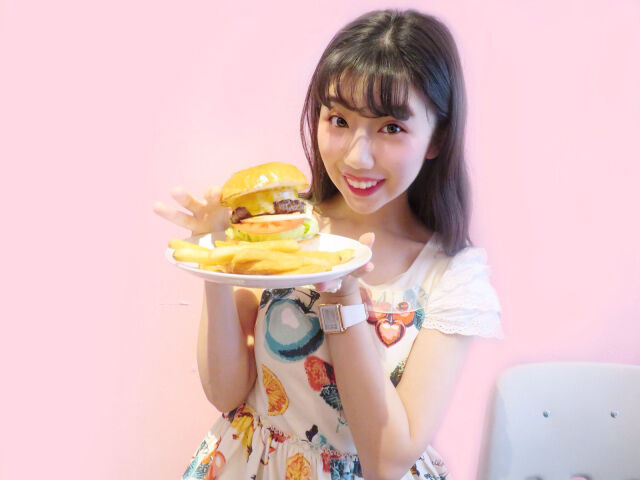 インスタ映え確実◎　“ピンクなハンバーガーショップ“がかわいすぎ♡の7枚目の画像