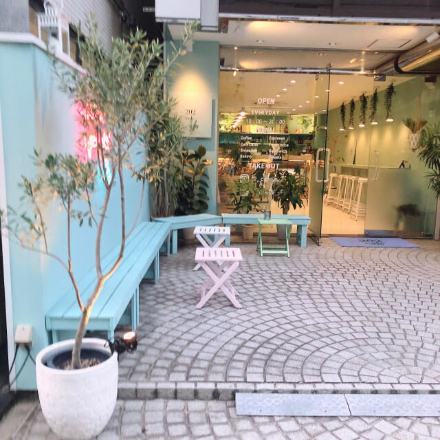 水色カラーの店内に一目惚れ♡　大阪カフェ“CAFE202”を詳しくレポの2枚目の画像