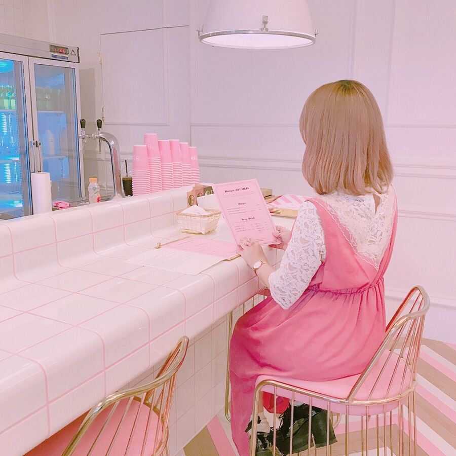 韓国カフェマニアがおすすめする　超かわいいピンクのカフェまとめ♡の2枚目の画像
