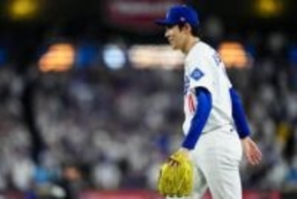 なんで…!? 佐々木朗希が「笑ってるやん」大ピンチで登板→予想外のリアクションが話題に「ガチで救世主だな」「メンタル強すぎ」