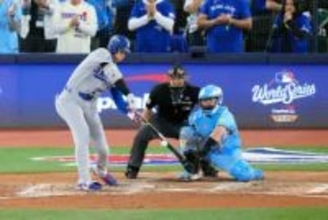 なんで…!? 大谷翔平、想定外の“変態打ち”「こんな飛ぶ?」「エグい」人間離れした“まさかの打球”に「えげつない」