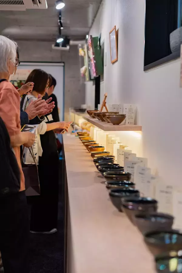 山根彰正氏の"無釉曜変天目茶碗"が日光東照宮の藝文協会展に初出展!