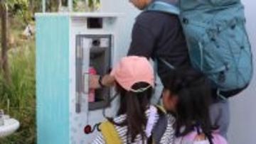 大阪・関西万博レガシー!来場者と運営スタッフの行動変容のご報告!ペットボトル容器での給水から、マイボトルでの給水へ!マイボトル持ち歩き!中身が無くなれば“給水”が新たな選択へ