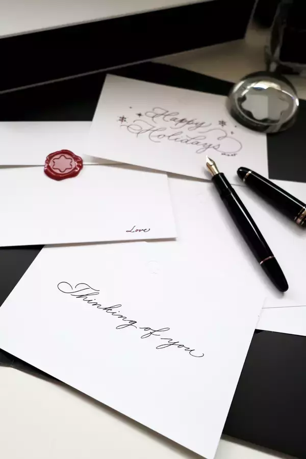 「モンブランがこの冬、カリグラフィーのオンラインレッスンを開催 カリグラファー島野真希さんと学ぶ、心温まる手書きの楽しみ」の画像