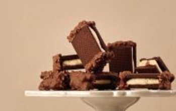 【大丸札幌店にて連日完売】「ナッティクリームサンド」が11月1日(土)より全店販売&全国配送を開始!