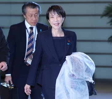 日中首脳会談、「互恵」推進で一致!高市首相、「香港やウイグル自治区の人権」で懸念も表明