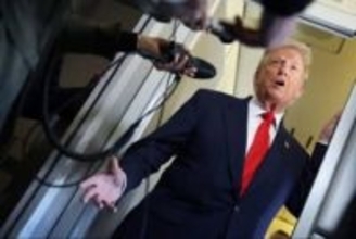 「核実験再開」、トランプ氏は真意明かさず 「近いうちに分かる」