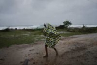 最大勢力のハリケーンがジャマイカ上陸、洪水や停電など大きな被害 キューバ厳戒