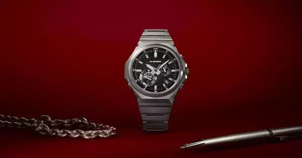 カシオ、装着性とデザイン性を両立させたメタルG-SHOCKの新作「GST-B1000D」