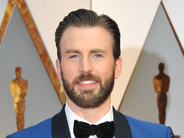 キャプテン・アメリカがパパに! クリス・エヴァンスと妻アルバ・バチスタに第1子誕生