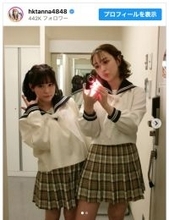 村重杏奈、妹・マリアとのセーラー服2ショットに「姉妹揃って激かわ」の声