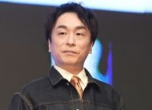 スネ夫声優・関智一 キャスト勢ぞろい「ドラえもん声優交代20周年」パーティー出席 巨大どら焼きタワーも披露