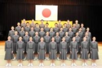 宝塚音楽学校112期生入学式「必ず立派な舞台人に」　村上理事長「一人で抱え込むことなく相談を」