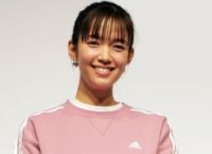 佐藤栞里、ハロウィンで『SLAM DUNK』人気キャラコスプレ ファンは「実写版決定!」