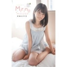 乃木坂46 6期生・増田三莉音が『週チャン』登場、ルームウェアや制服姿で笑顔がはじける