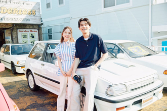 中田圭祐、“妻”川島海荷と愛車をバックに２ショット「色んなとこに連れて行きたいな」