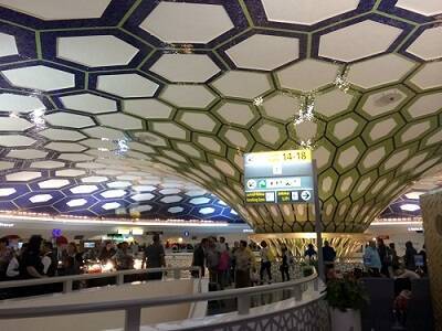 中東のベスト空港、アブダビ空港のデザインが斬新すぎる！