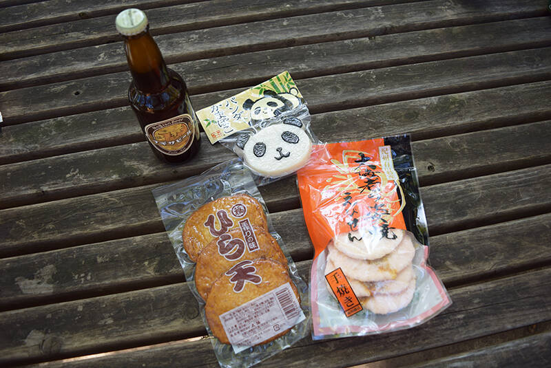 アンテナショップで日本各地のおつまみを集めてピクニックしてみる