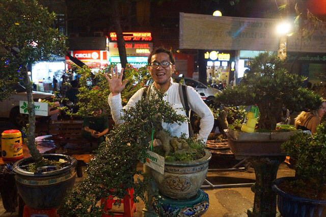 日本生まれの「空飛ぶ盆栽」、ベトナムで斜め上に進化していた
