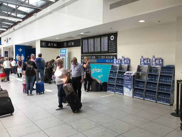 代金回収率92％　ダブリン空港で導入された無人販売所が好評