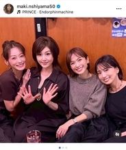 美女集合! 西山茉希、SRS歴代ビジュアルクイーンと再会「姐さん達に囲まれてエネルギーチャージ」
