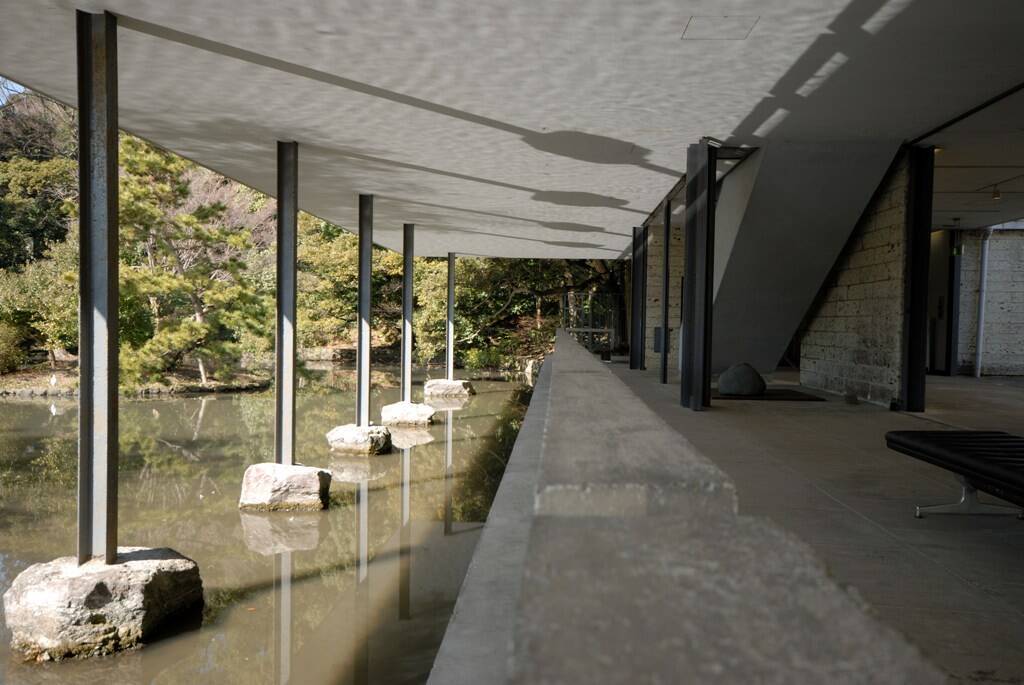 鎌倉近美閉館の衝撃。日本を代表するモダニズム建築はどうなるんだ