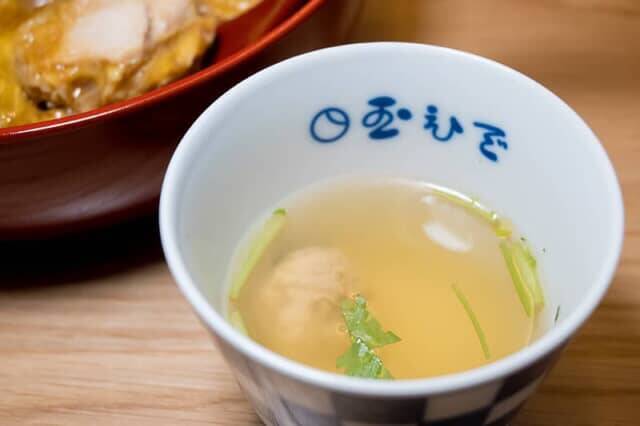 親子丼発祥のお店。東京・人形町の名店「玉ひで」がリニューアル。こだわりの味が復活