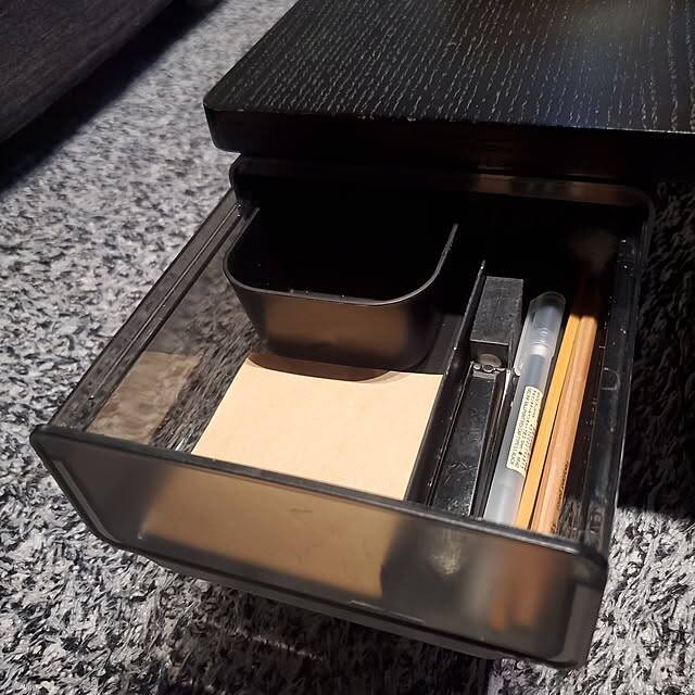 場所別に詳しくチェック!リビングがスッキリ片付く収納アイデア