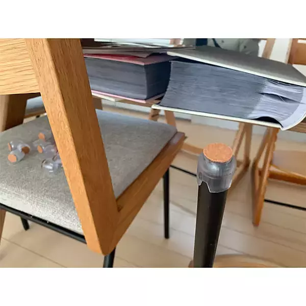 「掃除がグッと楽になる!床のホコリがたまらないようにする工夫10選」の画像