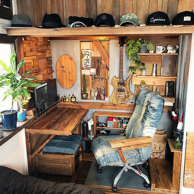 押入れをクローゼットやデスク、キッズスペースに!参考になるDIYアイデア