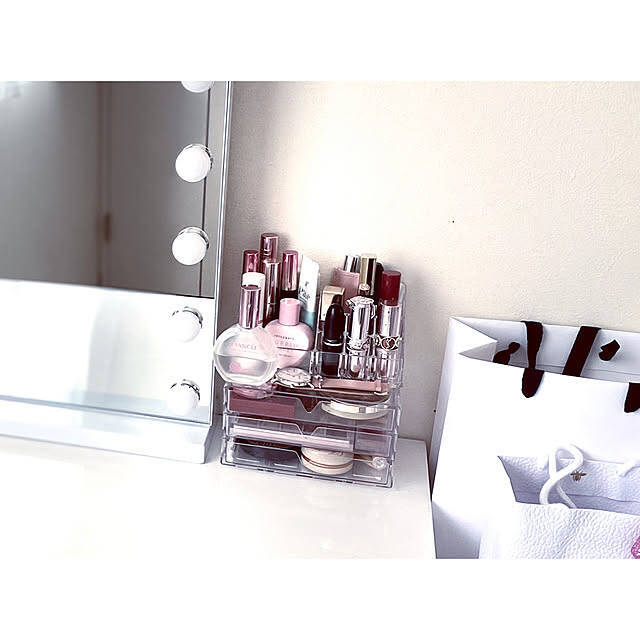 ごちゃごちゃのコスメ収納はダイソーで解決!使いやすく整う収納アイデア6選