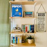 「棚の位置を自由にできるからお部屋もスッキリ!ガチャ棚DIYアイデア」の画像10