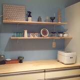 「棚の位置を自由にできるからお部屋もスッキリ!ガチャ棚DIYアイデア」の画像2