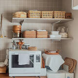 「棚の位置を自由にできるからお部屋もスッキリ!ガチャ棚DIYアイデア」の画像4