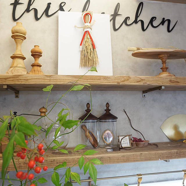 貼るだけで日常の小さなストレスを解消!収納と暮らしを快適にする魔法のテープ活用術