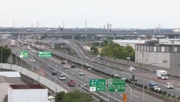 東名高速道路 28日も渋滞予測　混雑ピークは連休後半下り5月3日、上り5日
