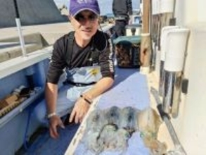 【釣果速報】神奈川県丸伊丸で1.04kgの良型アオリイカをキャッチ!大人気のティップランで秋のイカ釣りを心ゆくまで楽しもう!