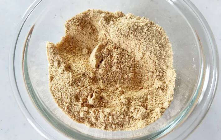 使うのは水じゃない? まさかの飲み物で作ったわらび餅に「香ばしくておいしい!」