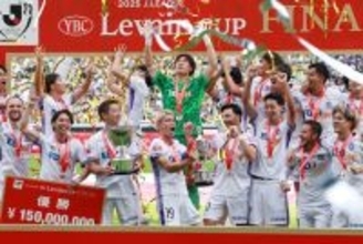 優勝した広島イレブン Jリーグ