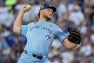 イェサベジ、WS新人記録の12奪三振=米大リーグ・ブルージェイズ