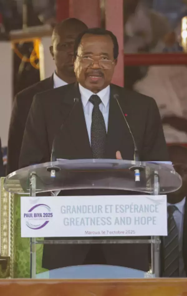 大統領選で92歳ビヤ氏勝利