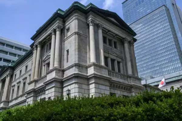 円急落、一時153円台=日銀決定会合受け―東京市場