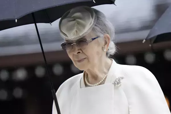 美智子さま “家族会議で最後まで結婚に反対”も見守り続け…逝去した兄との「知られざる交流」 【上半期ベストスクープ】