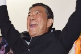 「さすがに舐めてる」宮城・村井知事 参政・神谷代表に“ノーサイド宣言”直後に舌をペロり…煽り仕草に批判続出