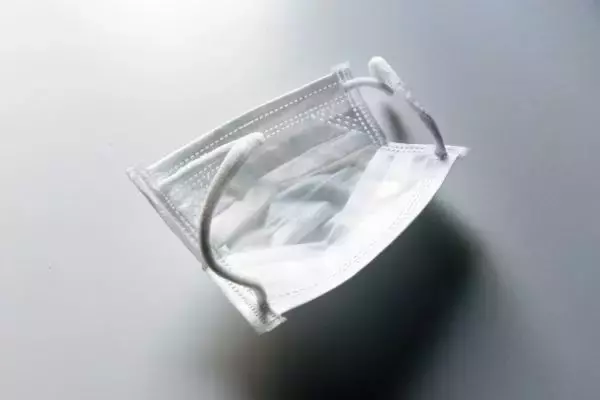 “食べるときだけマスク外す”分科会提言の会食様式に疑問相次ぐ