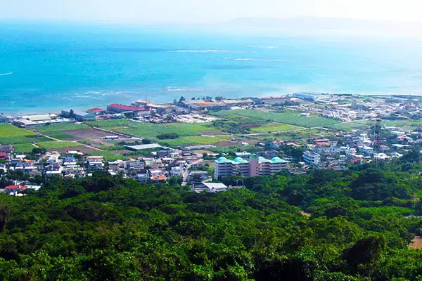 ゆったり沖縄は大間違い「那覇」が渋滞度日本一だった！